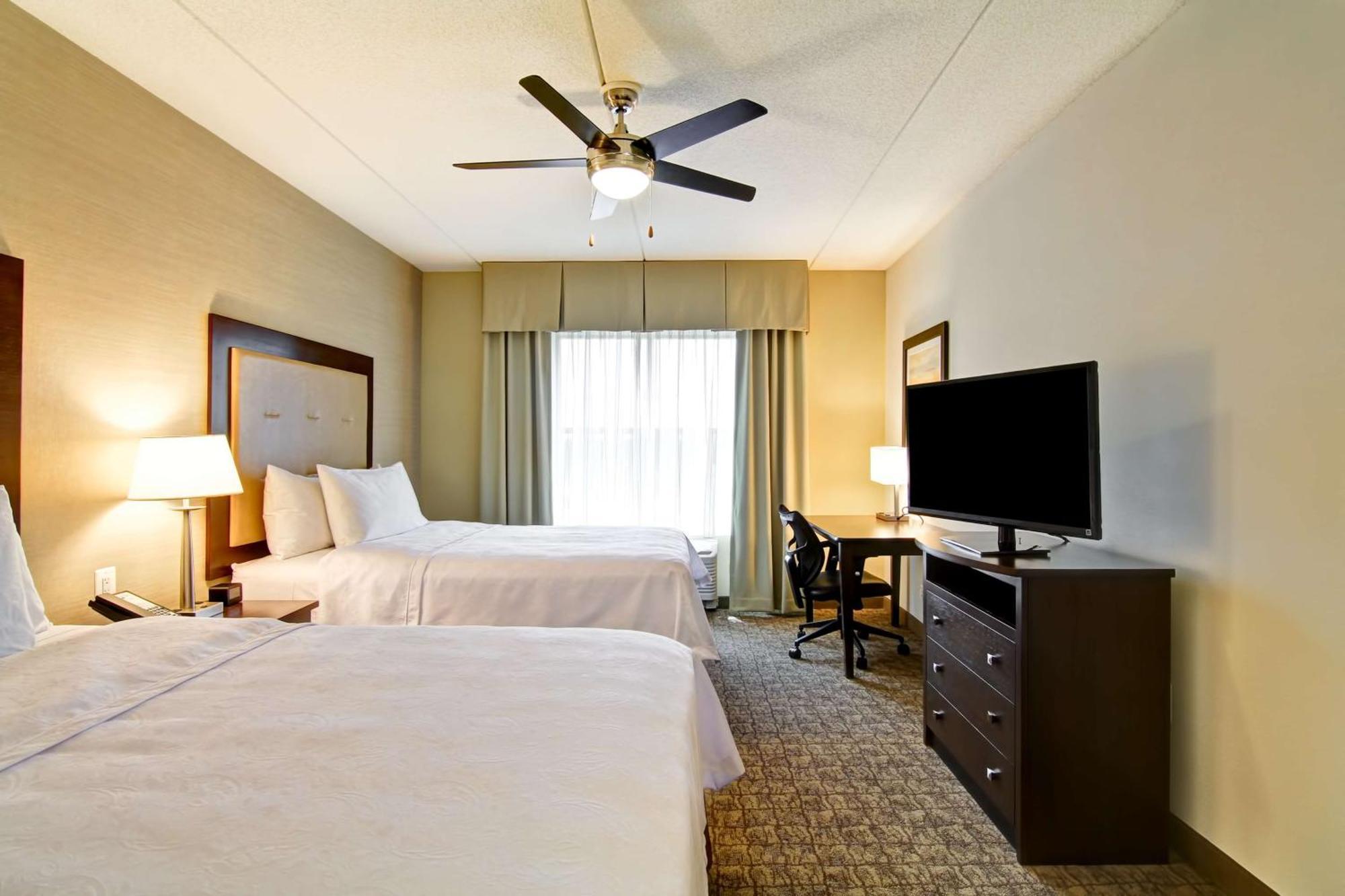 Homewood Suites By Hilton Вудбридж Экстерьер фото